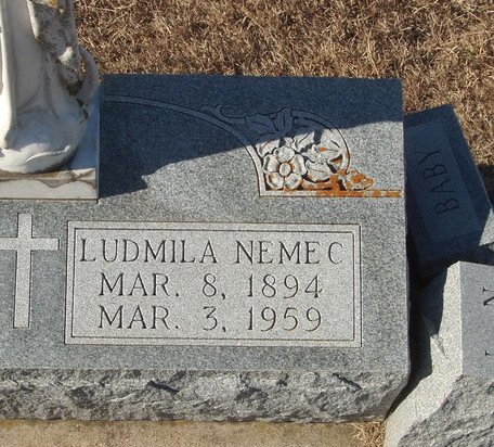 Grave Nemec Ludmilla 1894-1959.jpg